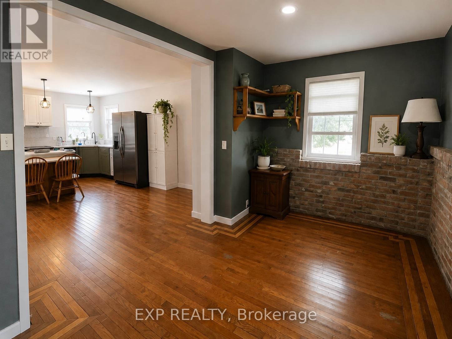 155 North Street, Southwest Middlesex, Ontario  N0L 1M0 - Photo 7 - X13760334