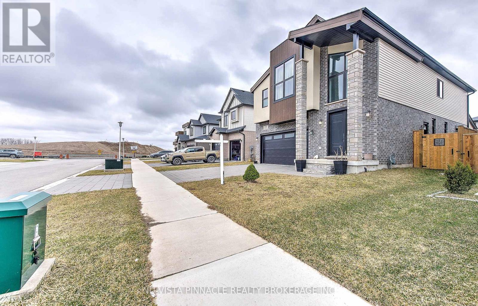 1777 Brayford Avenue, London South, Ontario  N6K 0H4 - Photo 6 - X13760486