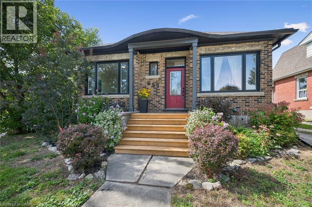 699 St Andrew Street W, Centre Wellington, Ontario  N1M 1P7 - Photo 4 - 40861349