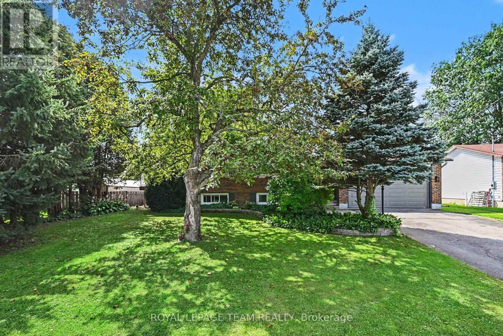 204 Grace Avenue, Russell, Ontario  K4R 1B4 - Photo 3 - X13760230