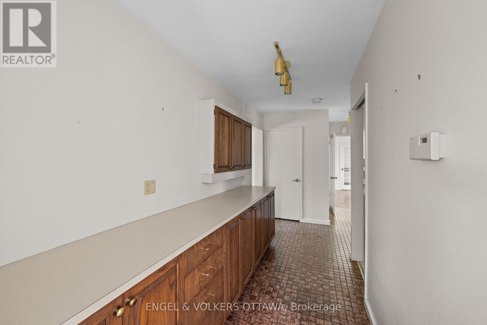 3200 Riverside Drive, Ottawa, Ontario  K1V 8N7 - Photo 19 - X13760396