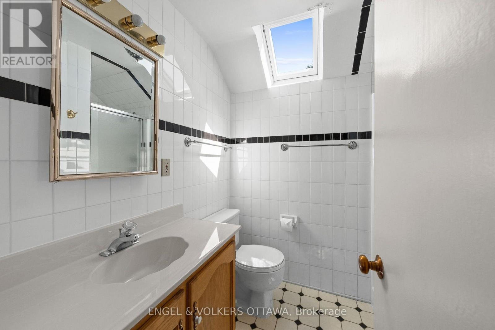3200 Riverside Drive, Ottawa, Ontario  K1V 8N7 - Photo 25 - X13760396