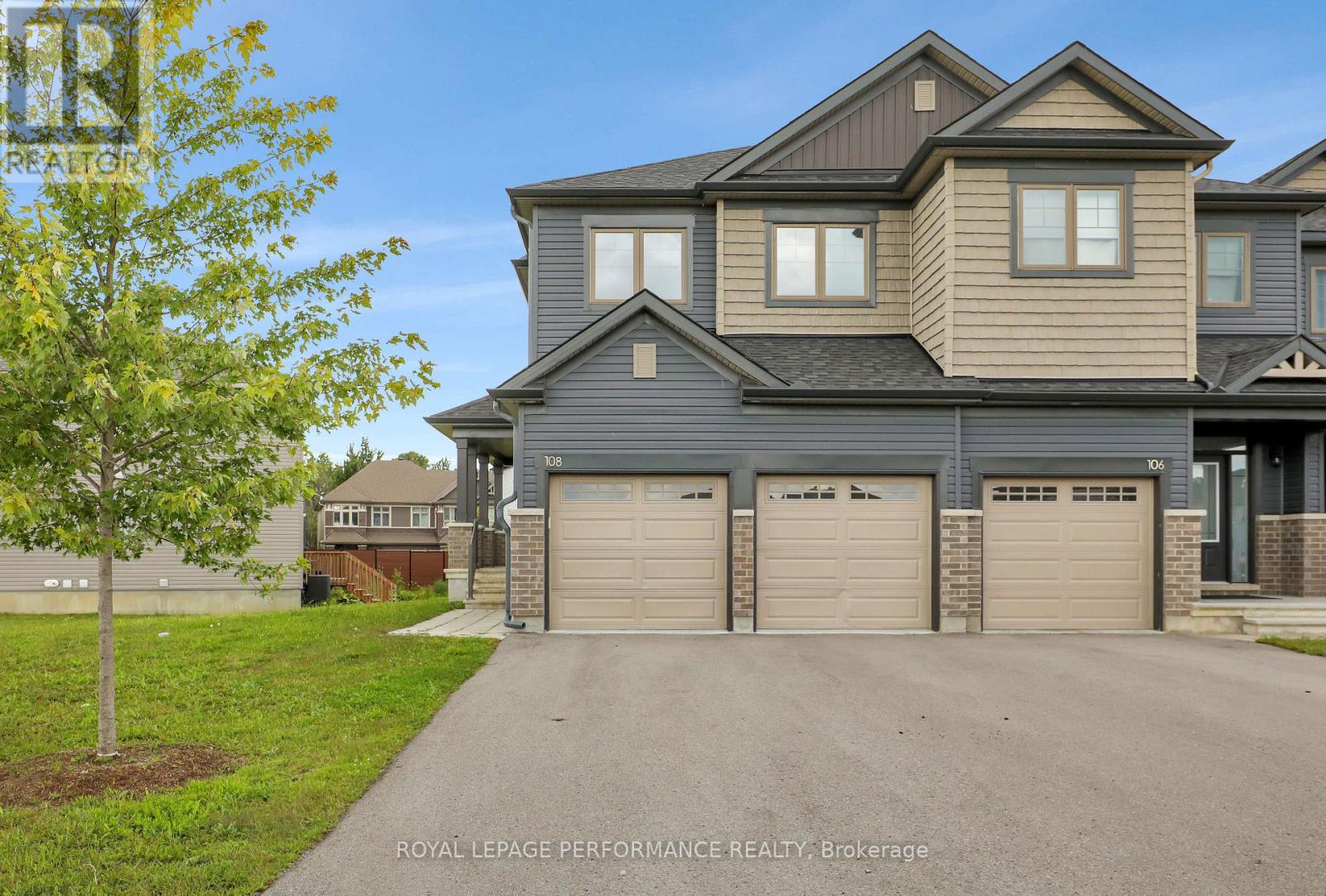 108 WABIKON CRESCENT, Ottawa, Ontario