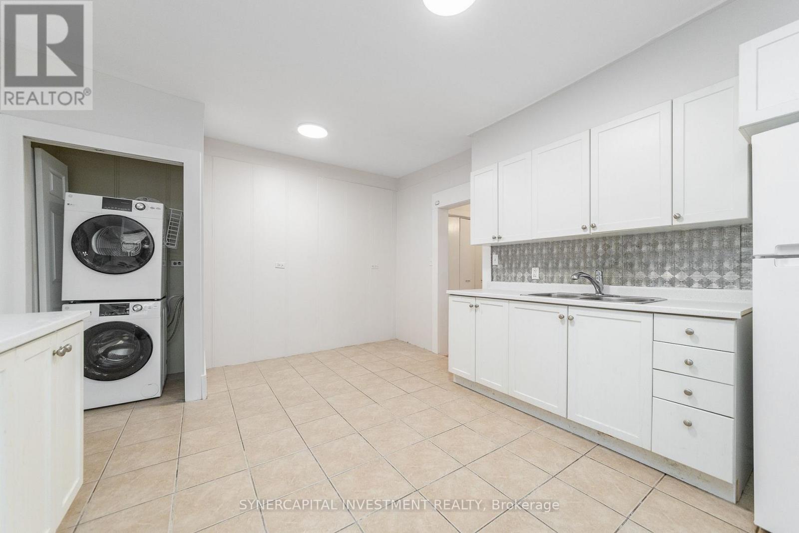 466 Maclaren Street, Ottawa, Ontario  K1R 5K6 - Photo 8 - X13760452