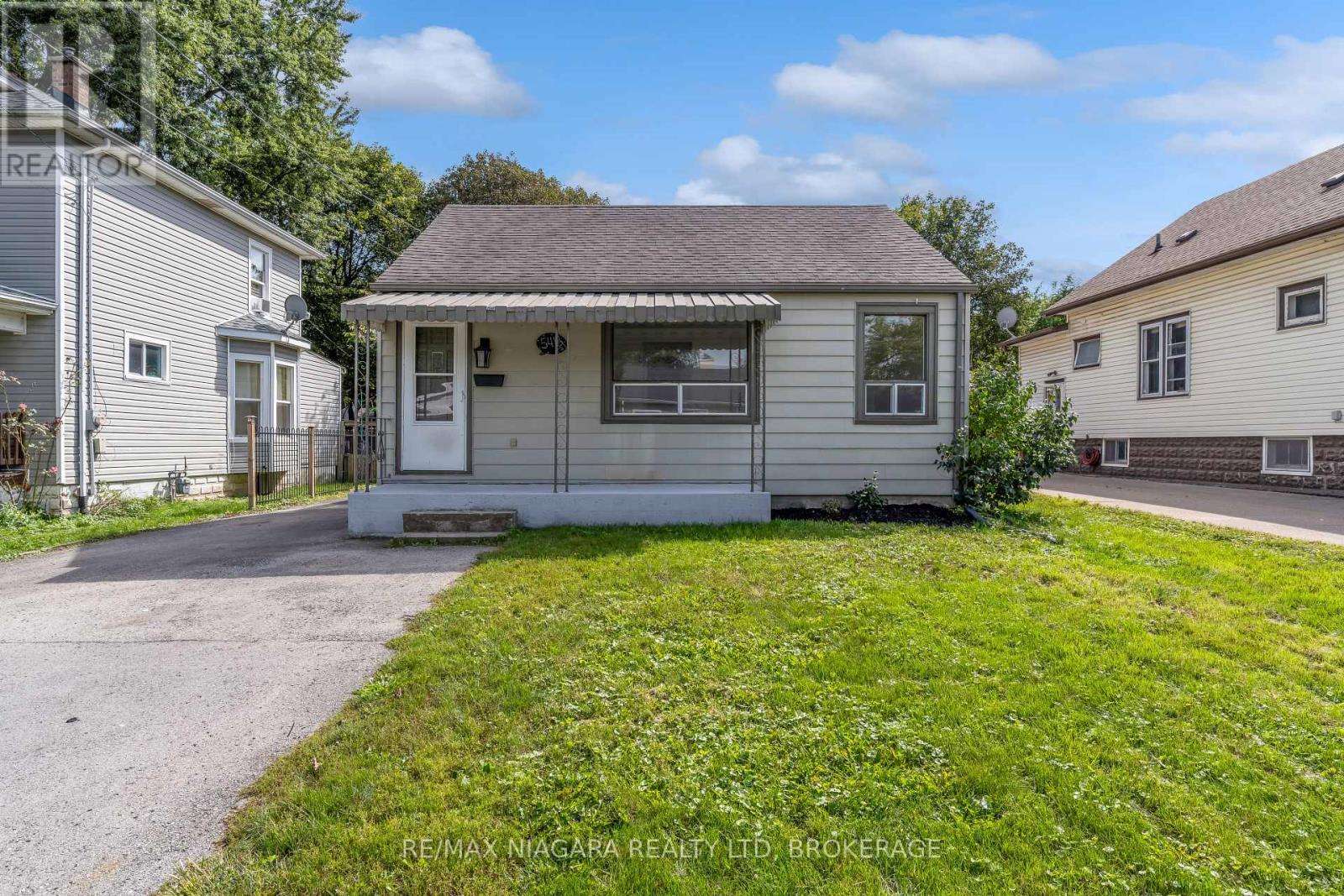 5416 Hamilton Street, Niagara Falls, Ontario  L2E 2W6 - Photo 2 - X13760210
