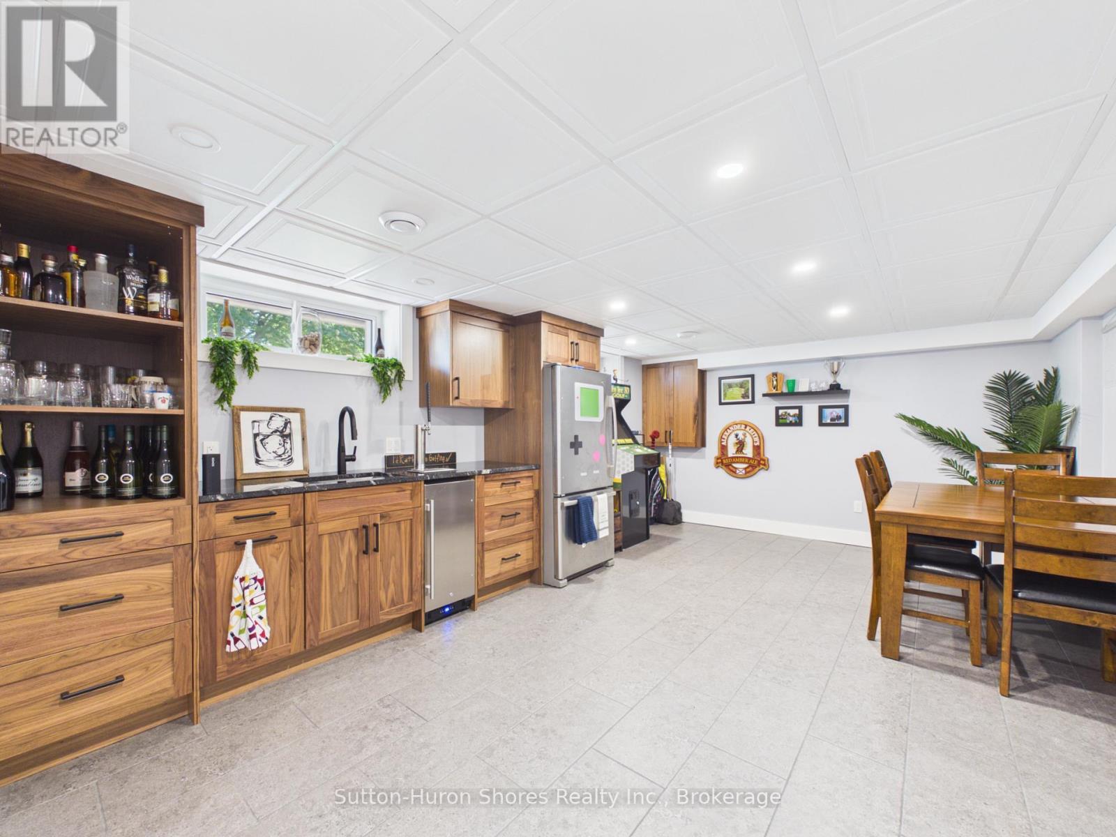336 Lansdowne Street, Saugeen Shores, Ontario  N0H 2L0 - Photo 17 - X13418934