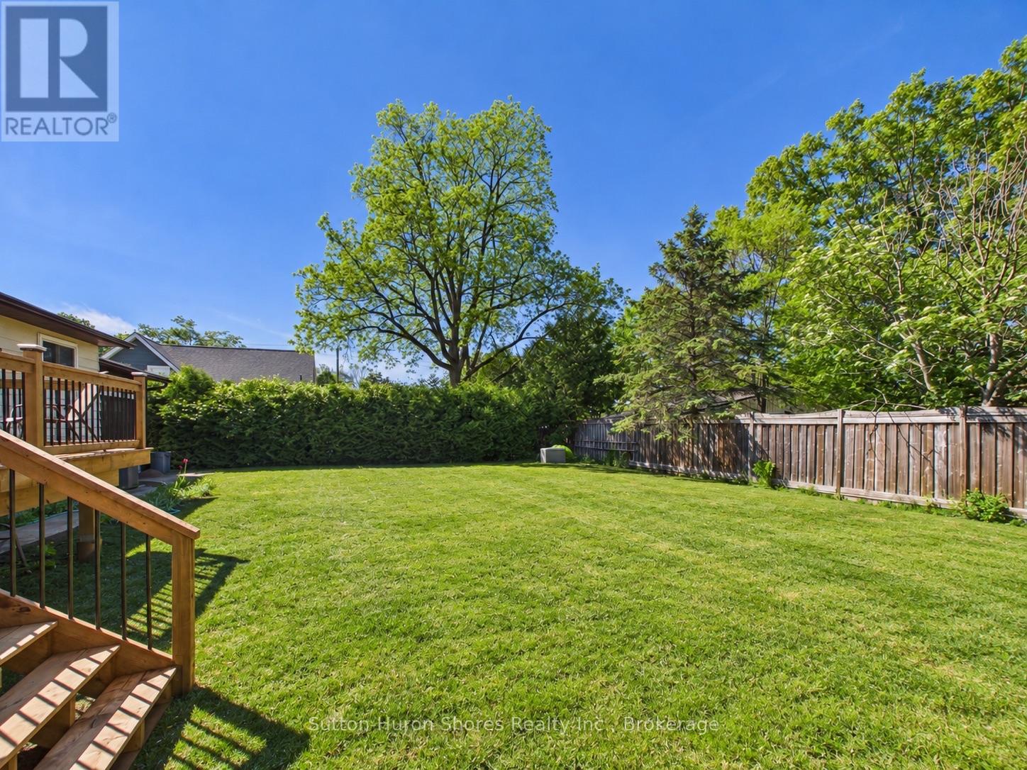 336 Lansdowne Street, Saugeen Shores, Ontario  N0H 2L0 - Photo 6 - X13418934