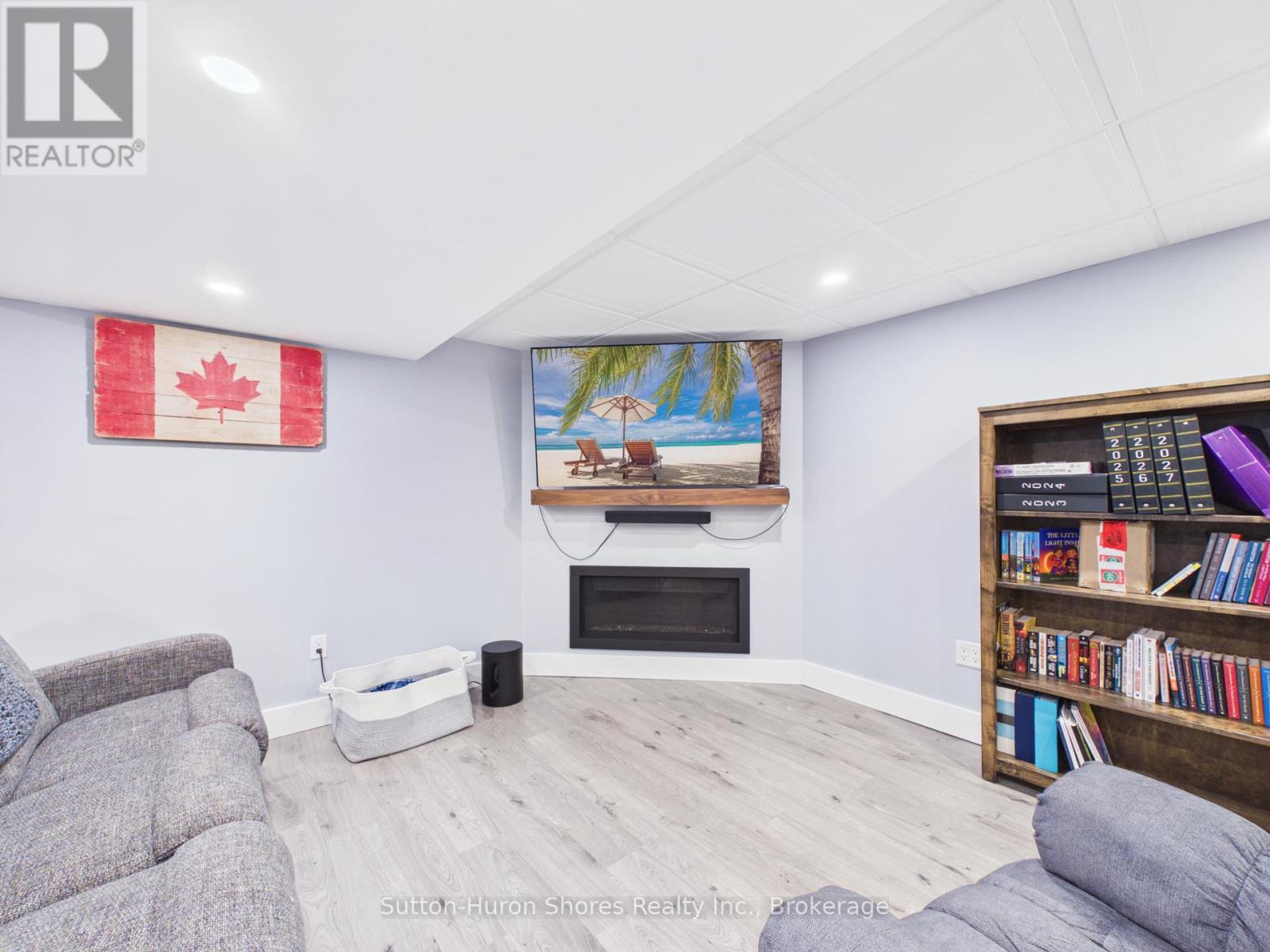 336 Lansdowne Street, Saugeen Shores, Ontario  N0H 2L0 - Photo 18 - X13418934