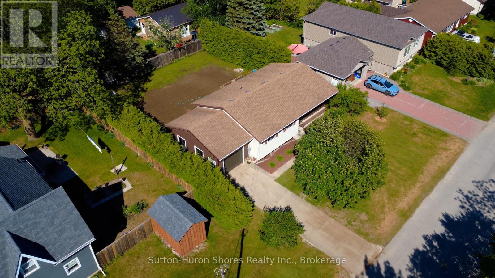 336 Lansdowne Street, Saugeen Shores, Ontario  N0H 2L0 - Photo 8 - X13418934