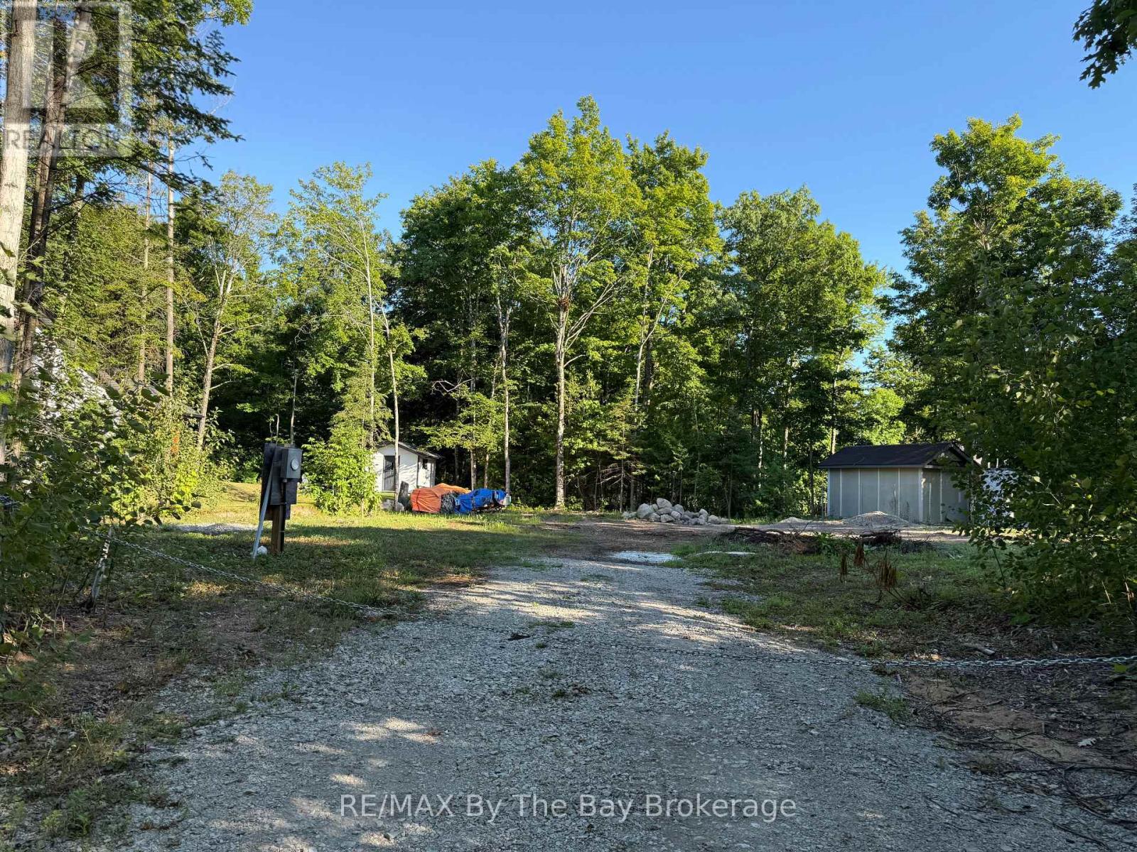 909 17 Concession, Tiny, Ontario  L0L 2J0 - Photo 3 - S13417708