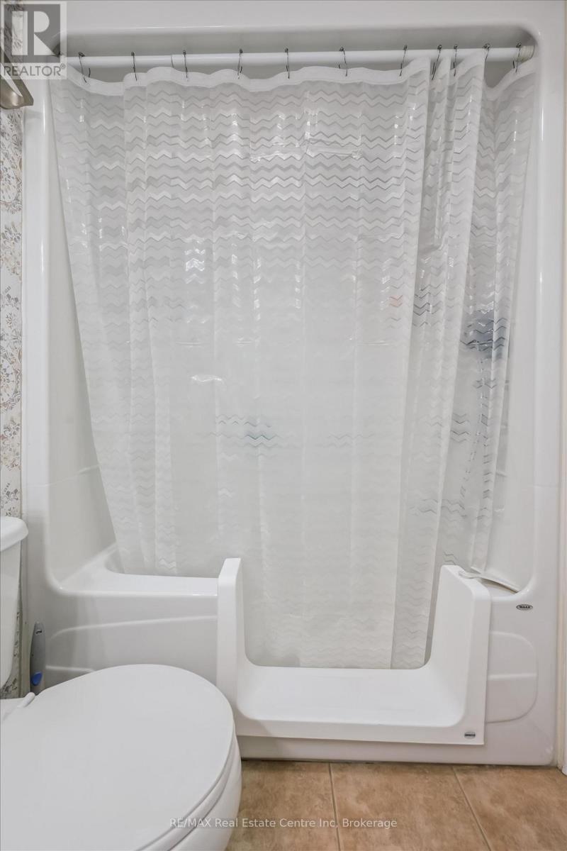 101 - 245 Scotland Street, Centre Wellington, Ontario  N1M 0B5 - Photo 34 - X13570652