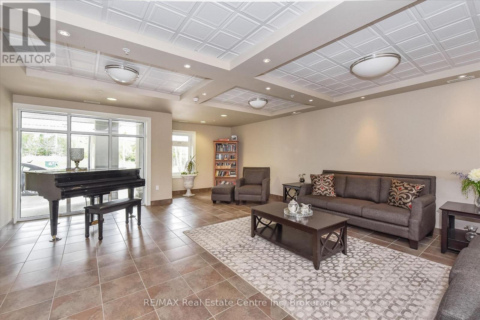 101 - 245 Scotland Street, Centre Wellington, Ontario  N1M 0B5 - Photo 4 - X13570652