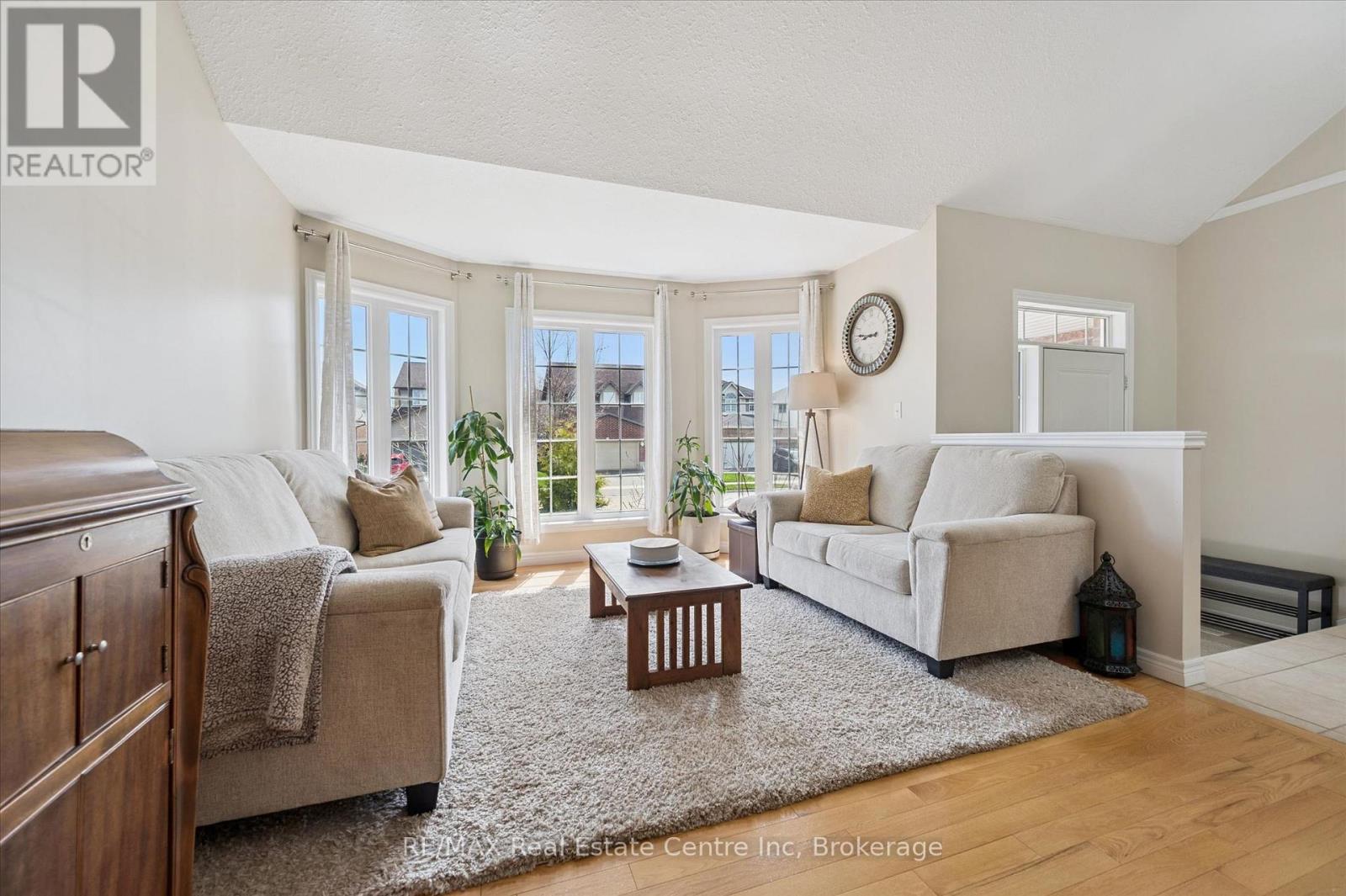 556 BLACK STREET, Centre Wellington, Ontario