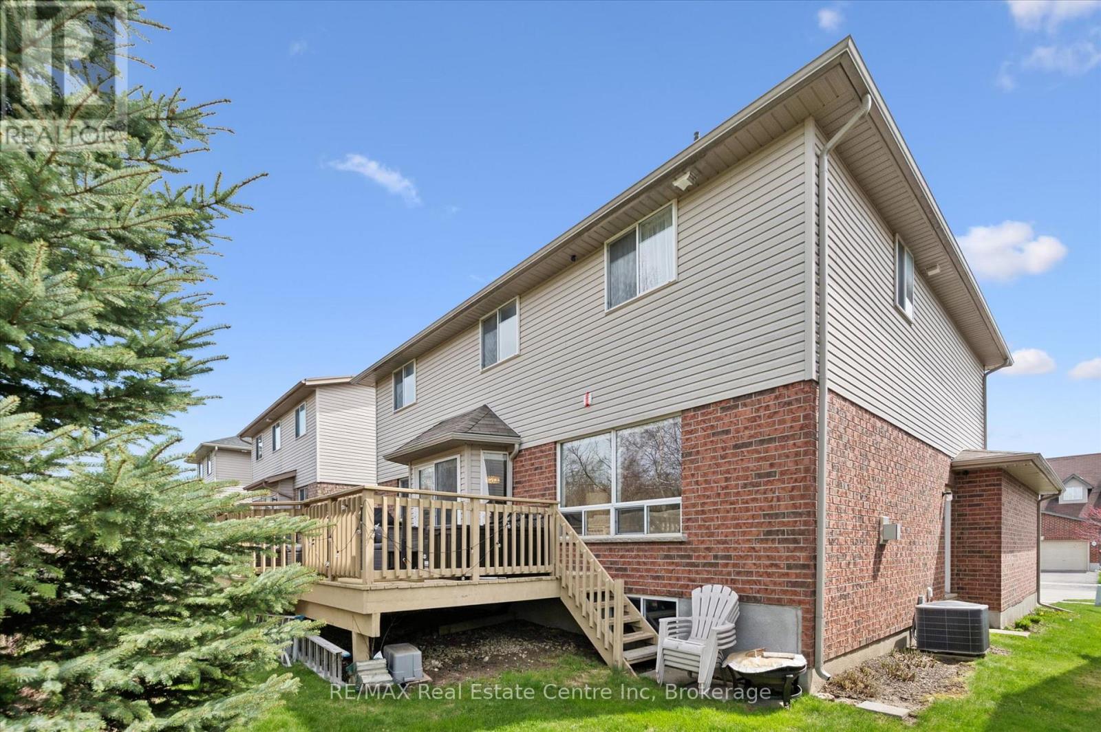 556 Black Street, Centre Wellington, Ontario  N1M 0A3 - Photo 38 - X13751638