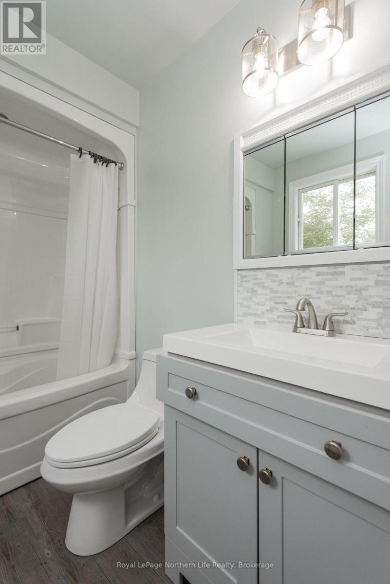476 Maplewood Avenue, North Bay, Ontario  P1B 9B8 - Photo 21 - X13760302