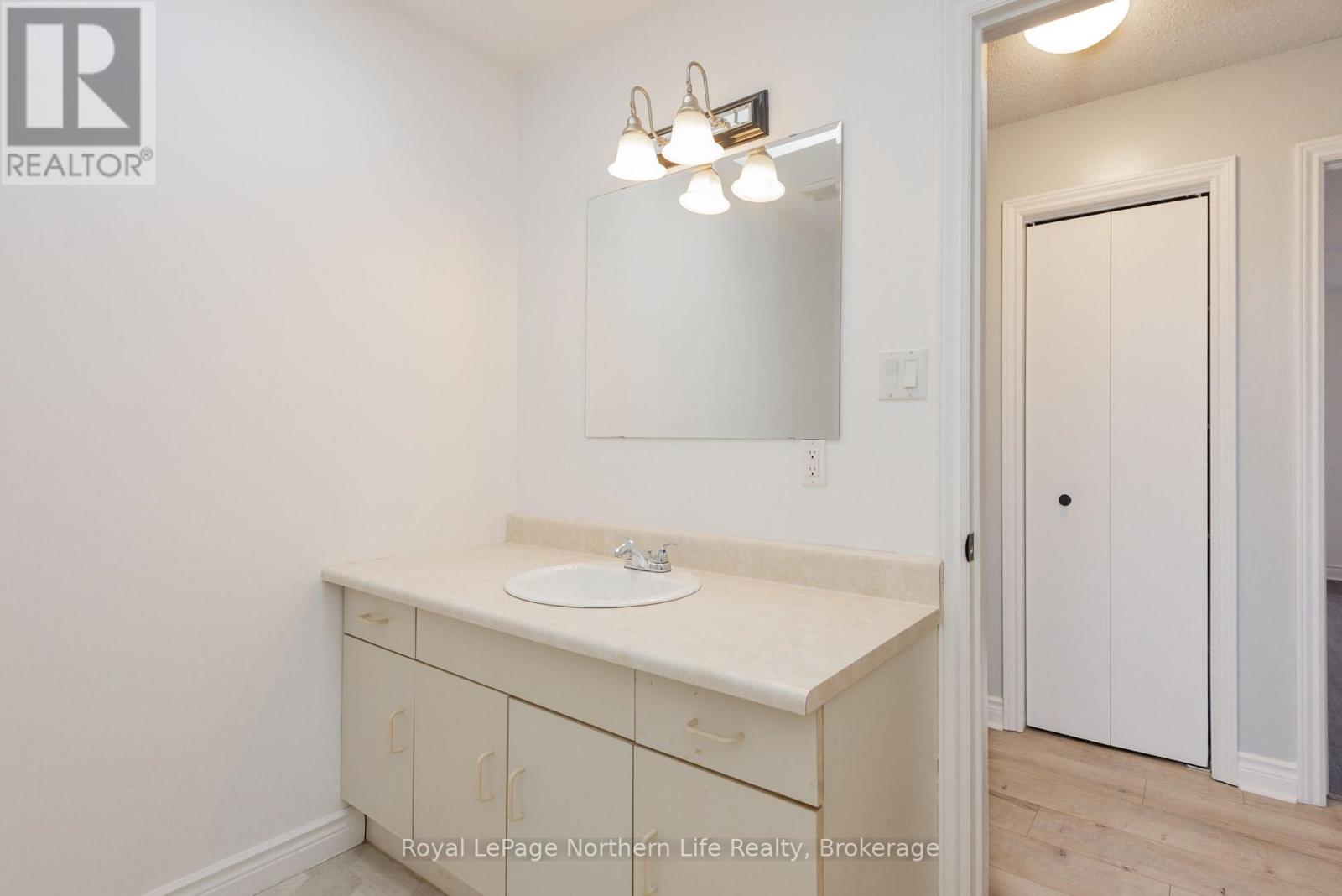 476 Maplewood Avenue, North Bay, Ontario  P1B 9B8 - Photo 25 - X13760302