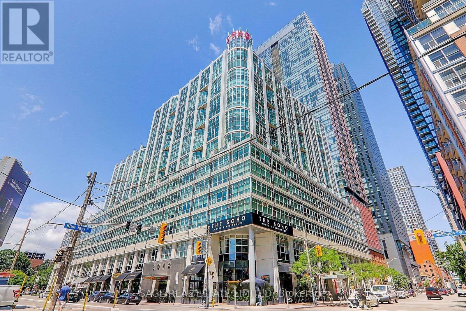 630 - 36 BLUE JAYS WAY, Toronto, Ontario