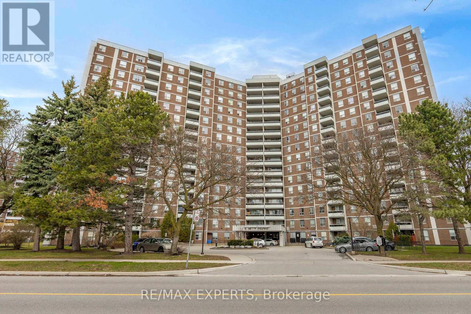 1417 - 5 Shady Golfway, Toronto, Ontario  M3C 3A5 - Photo 1 - C13760188