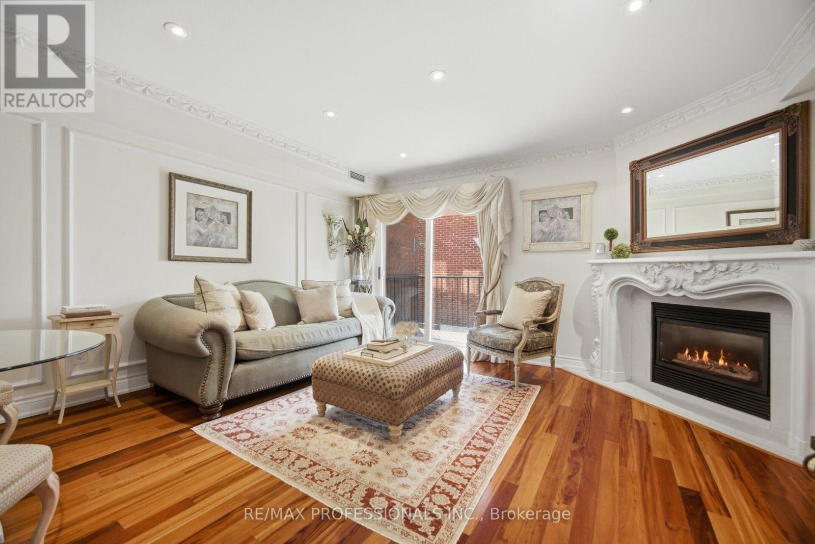 10 - 228 St George Street, Toronto, Ontario M5R 2N5 - Photo 7 - C13760196