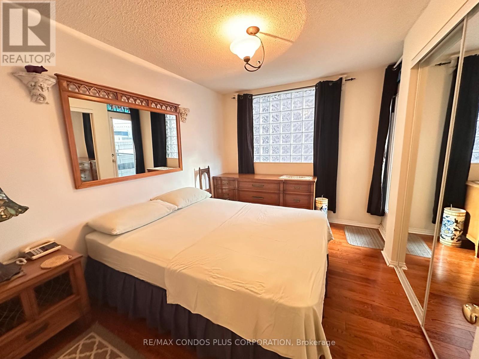 905 - 750 Bay Street, Toronto, Ontario  M5G 1N6 - Photo 6 - C13760220