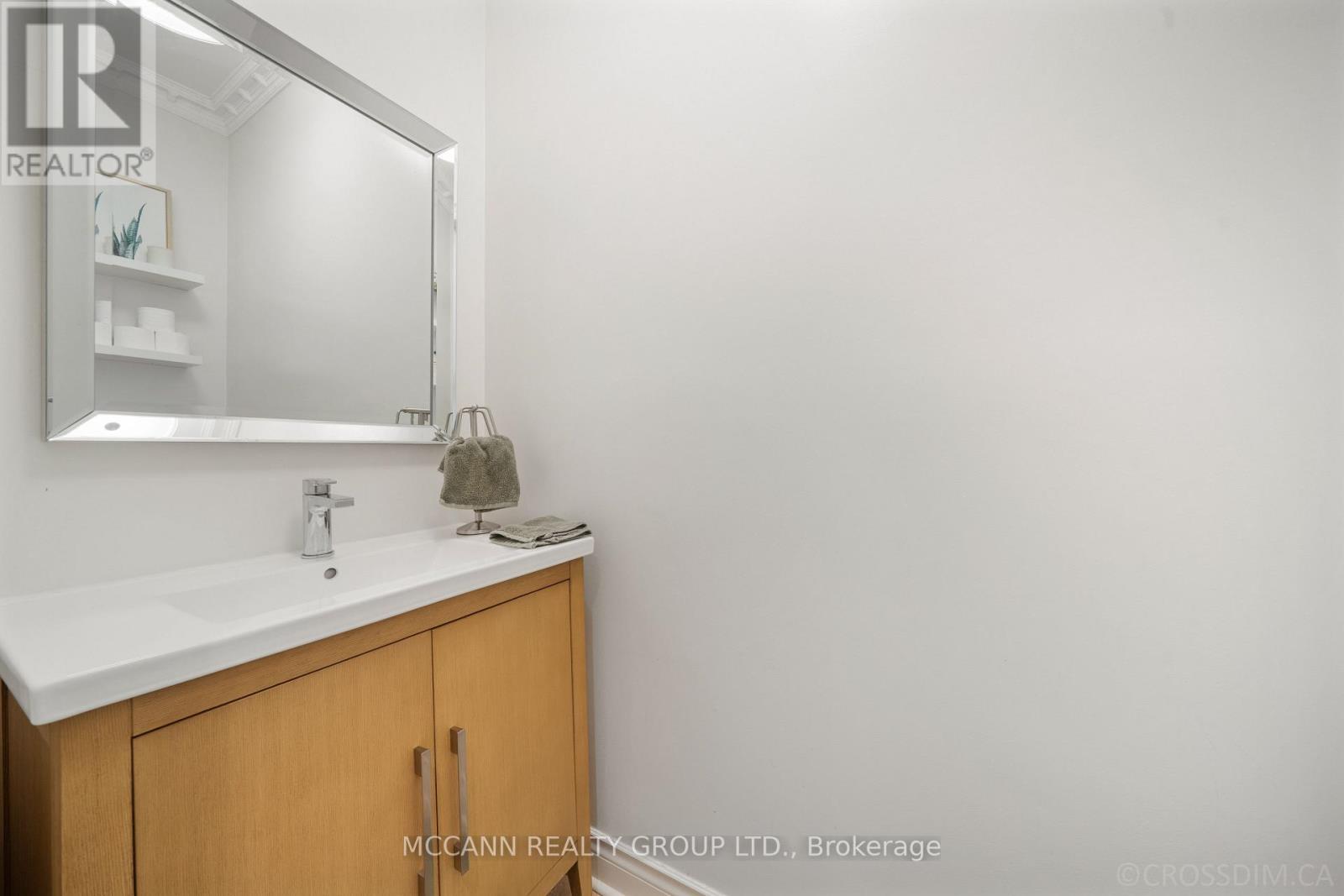75 Haddington Avenue, Toronto, Ontario  M5M 2P2 - Photo 18 - C13760264