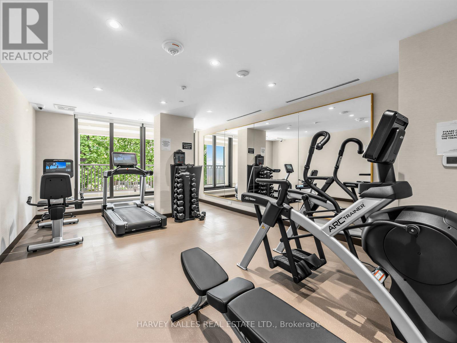 605 - 1 Strathgowan Avenue, Toronto, Ontario  M4N 0B3 - Photo 34 - C13760522