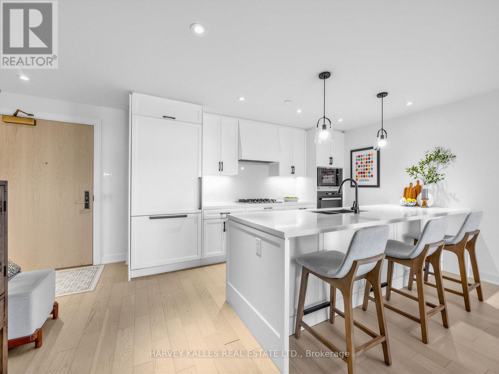 605 - 1 Strathgowan Avenue, Toronto, Ontario  M4N 0B3 - Photo 9 - C13760522