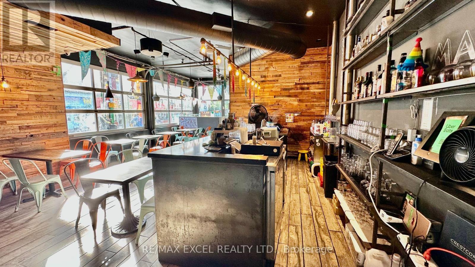 252 Carlton Street, Toronto, Ontario  M5A 2L3 - Photo 7 - C13760536