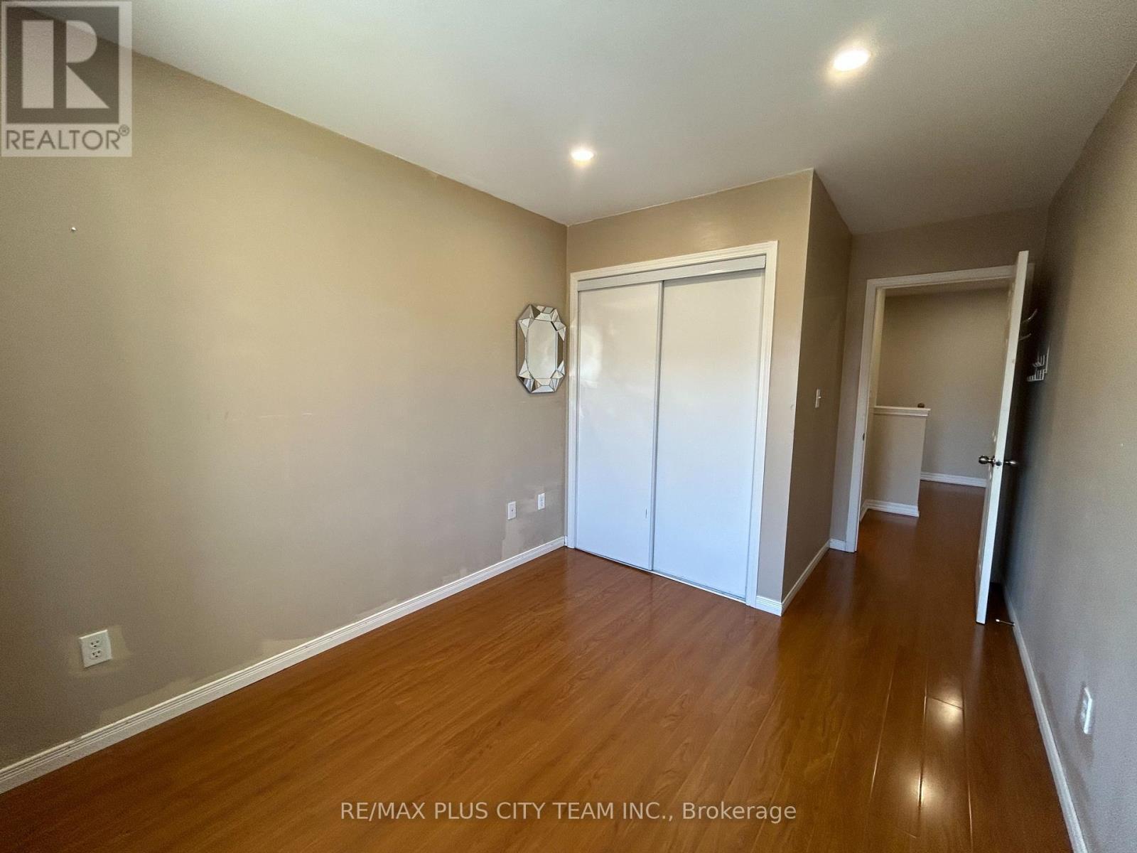 10 Cullcastle Street W, Ajax, Ontario  L1S 0A9 - Photo 13 - E13760172