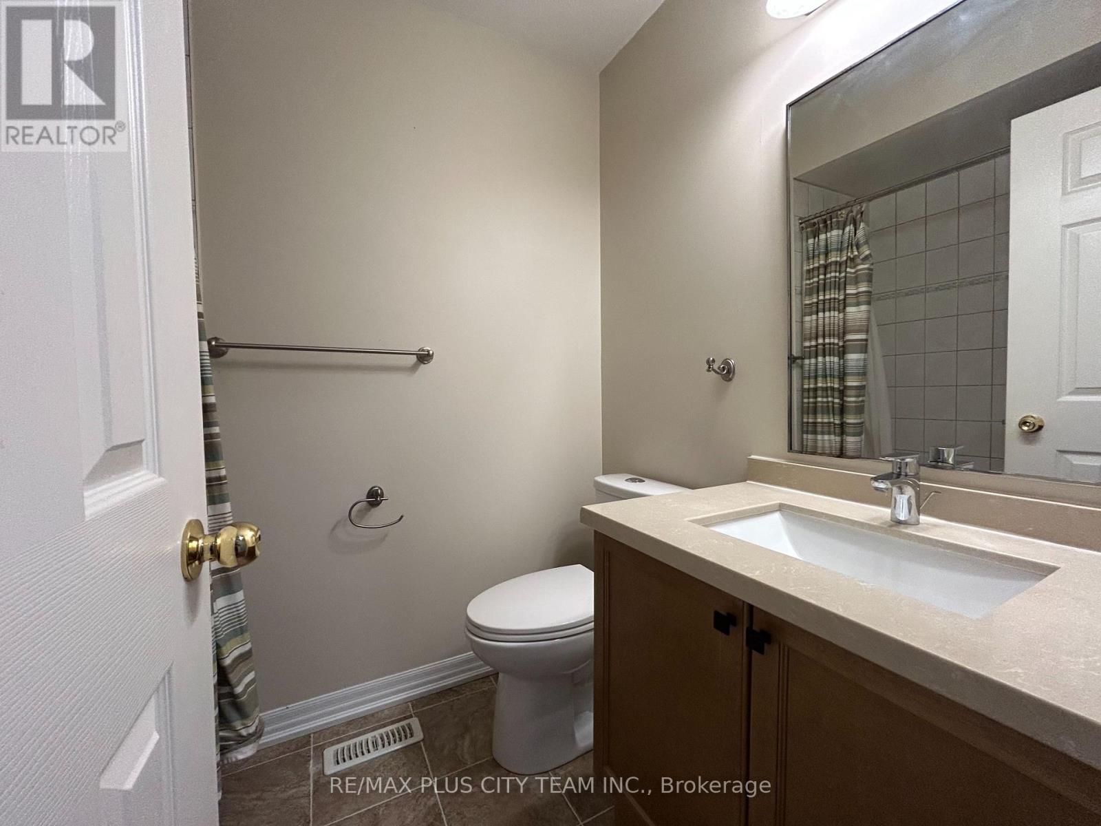 10 Cullcastle Street W, Ajax, Ontario  L1S 0A9 - Photo 23 - E13760172