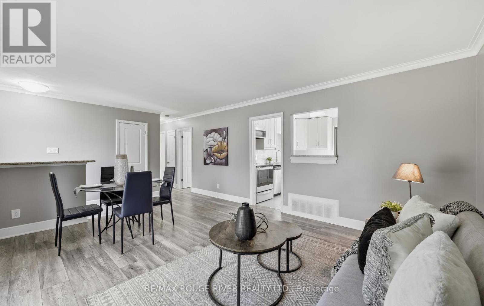 517 Kent Street, Whitby, Ontario  L1N 4Y8 - Photo 11 - E13760234