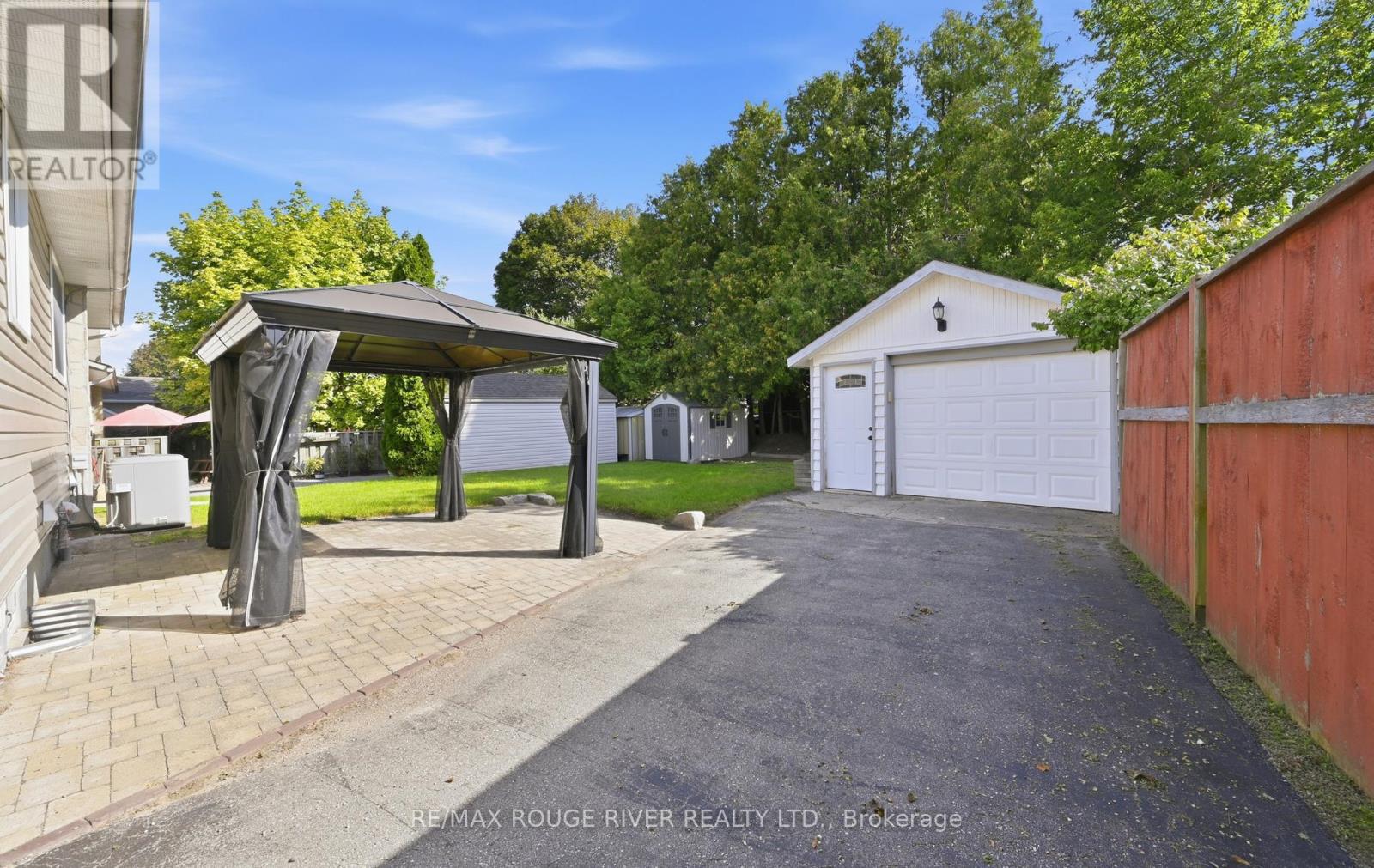 517 Kent Street, Whitby, Ontario  L1N 4Y8 - Photo 37 - E13760234