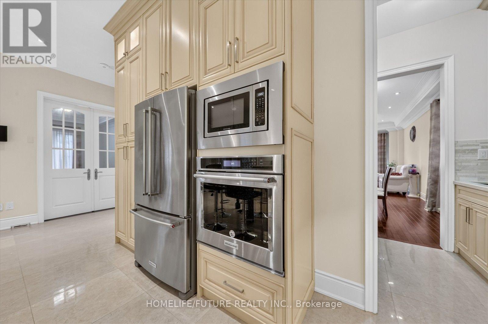 329 Morrish Road, Toronto, Ontario  M1C 1E9 - Photo 17 - E13760434