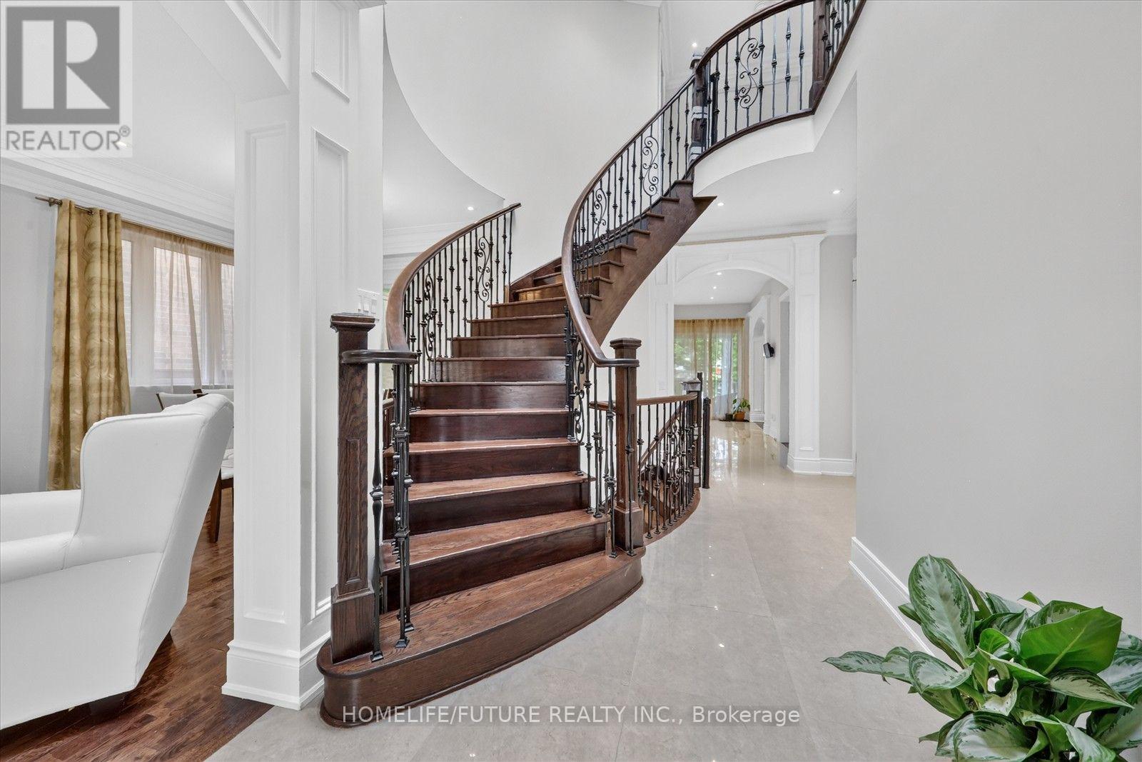 329 Morrish Road, Toronto, Ontario  M1C 1E9 - Photo 9 - E13760434