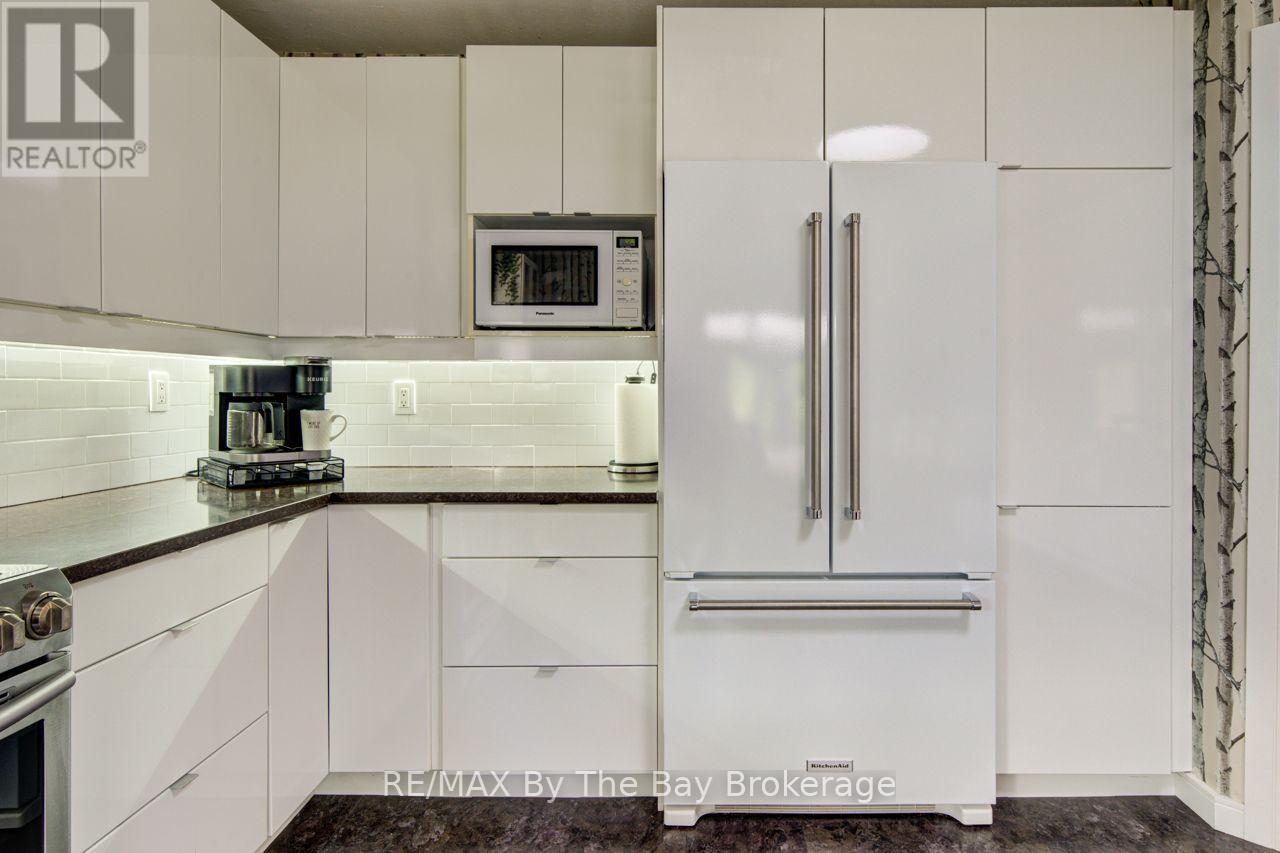 9 Cranberry Heights, Wasaga Beach, Ontario  L9Z 1M9 - Photo 10 - S13760446