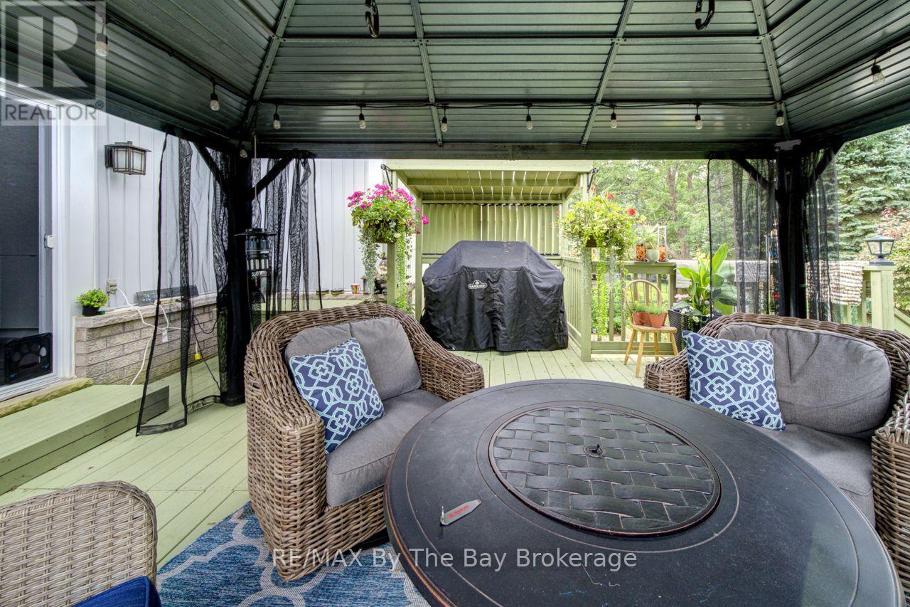 9 Cranberry Heights, Wasaga Beach, Ontario  L9Z 1M9 - Photo 38 - S13760446