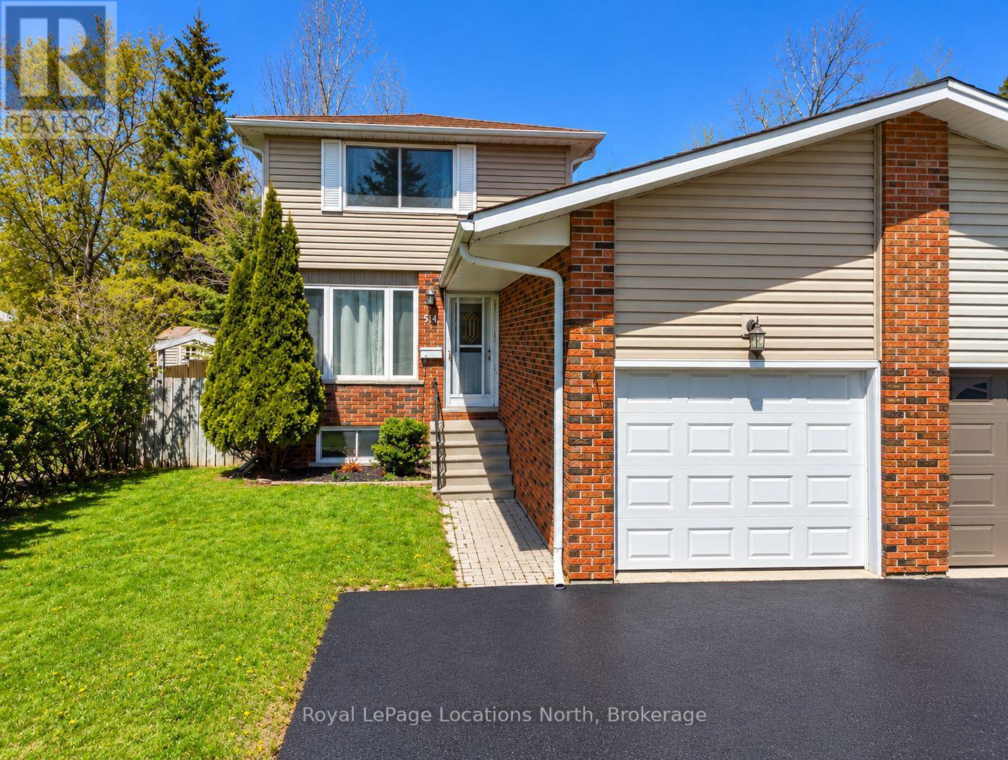 514 Tenth Street, Collingwood, Ontario  L9Y 2H3 - Photo 3 - S13760456