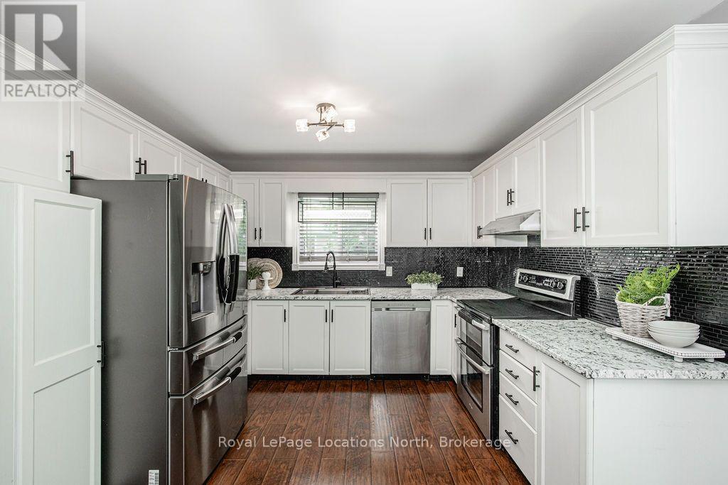 7 Coles Court, Wasaga Beach, Ontario  L9Z 1H5 - Photo 13 - S13760490