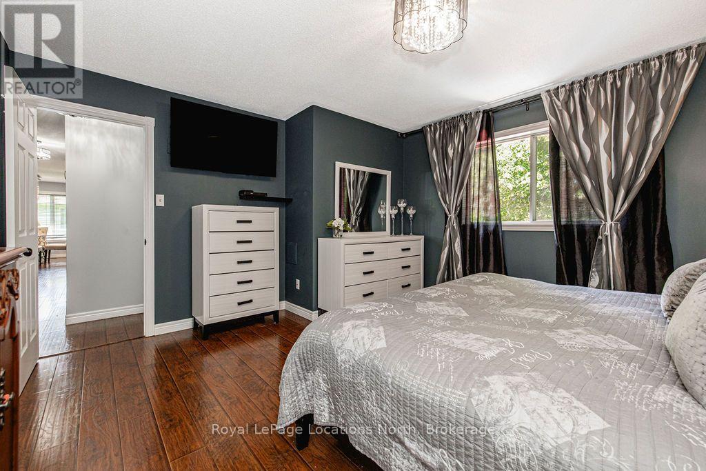 7 Coles Court, Wasaga Beach, Ontario  L9Z 1H5 - Photo 22 - S13760490