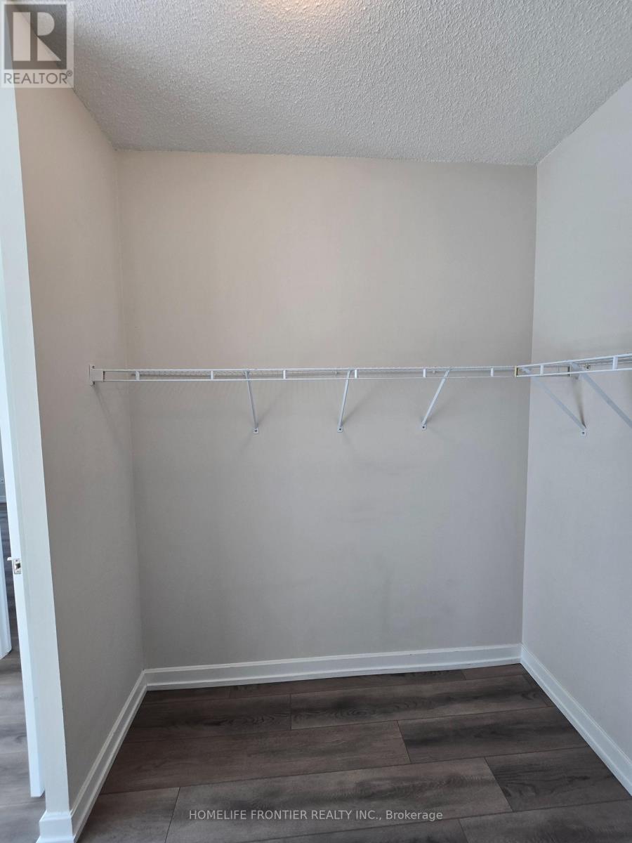 403 - 18 Harbour Street, Toronto, Ontario  M5J 2Z6 - Photo 12 - C13748564
