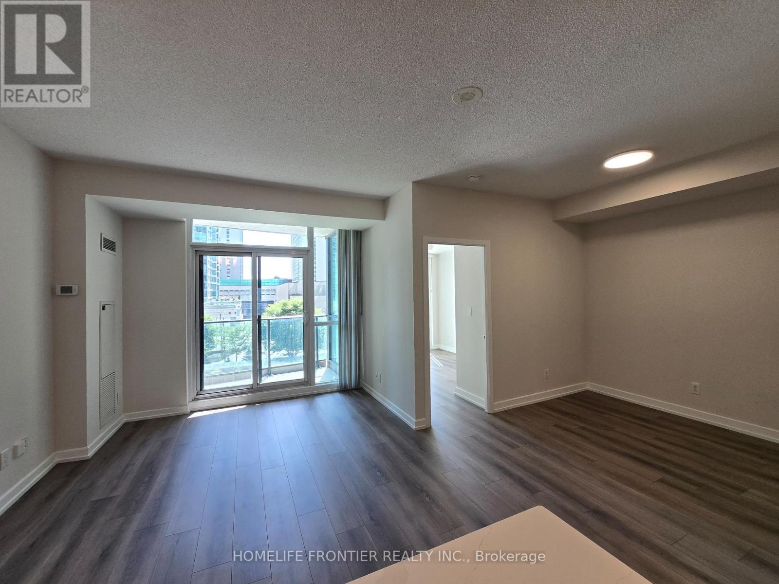 403 - 18 Harbour Street, Toronto, Ontario  M5J 2Z6 - Photo 7 - C13748564
