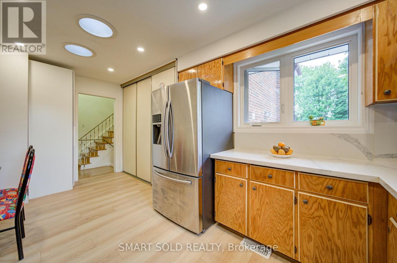 56 Gatesview Avenue, Toronto, Ontario  M1J 3G5 - Photo 21 - E13555092