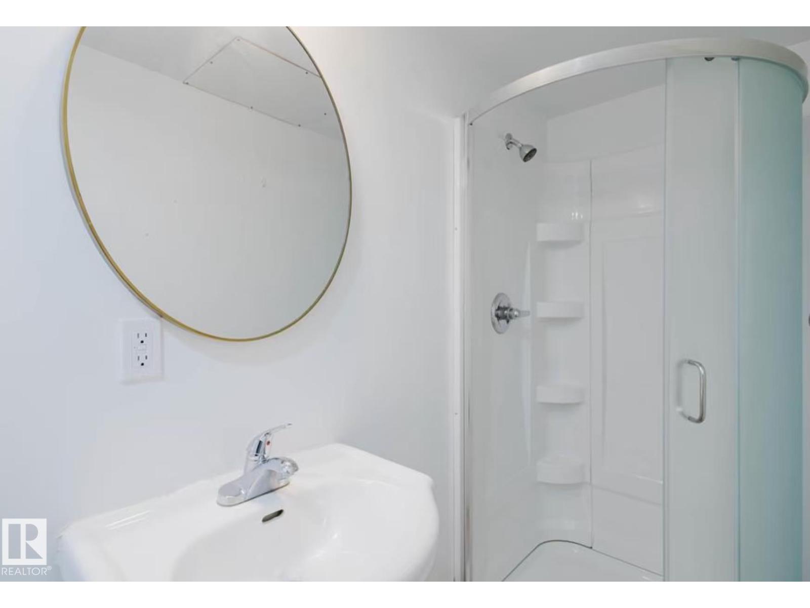 10948 75 Av NW, Edmonton, Alberta  T6G 0G9 - Photo 3 - E4507685