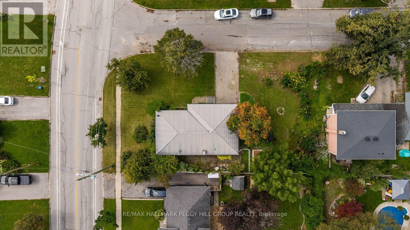 3 Blue Mound Drive, Barrie, Ontario  L4M 4B1 - Photo 11 - S13760458