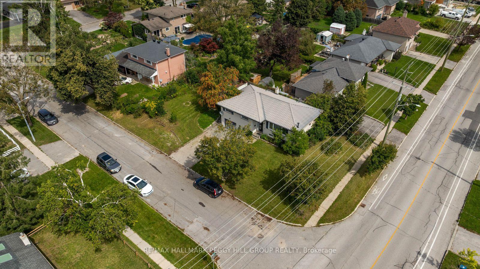 3 Blue Mound Drive, Barrie, Ontario  L4M 4B1 - Photo 8 - S13760458