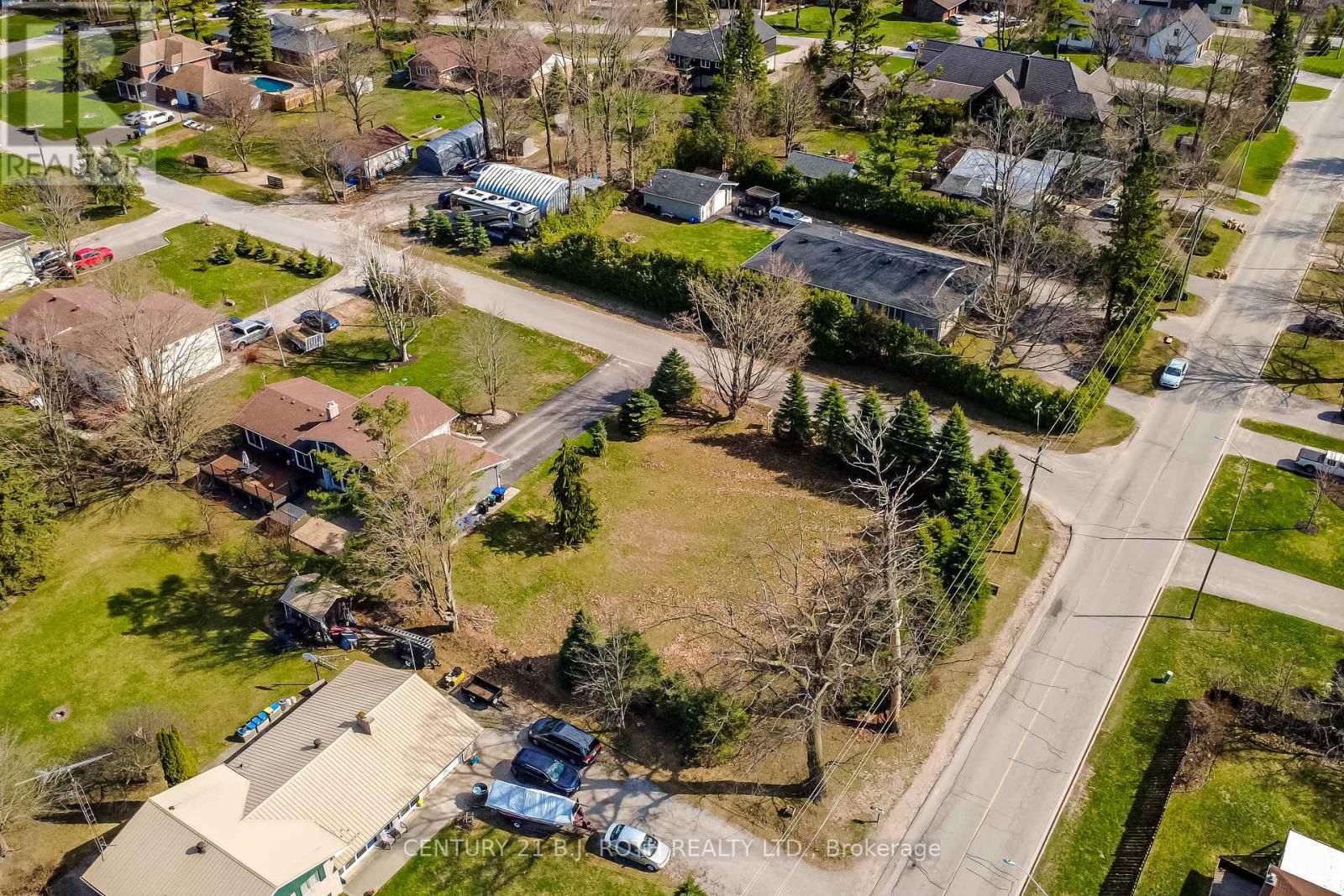 1 (Part1) Baycrest Drive, Barrie, Ontario  L4M 7C7 - Photo 4 - S13760466