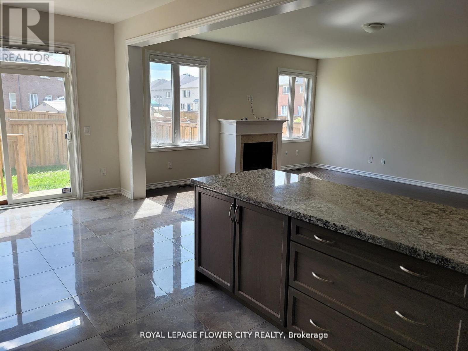 14 Craftsman Road, Caledon, Ontario  L7C 3W3 - Photo 6 - W13760168