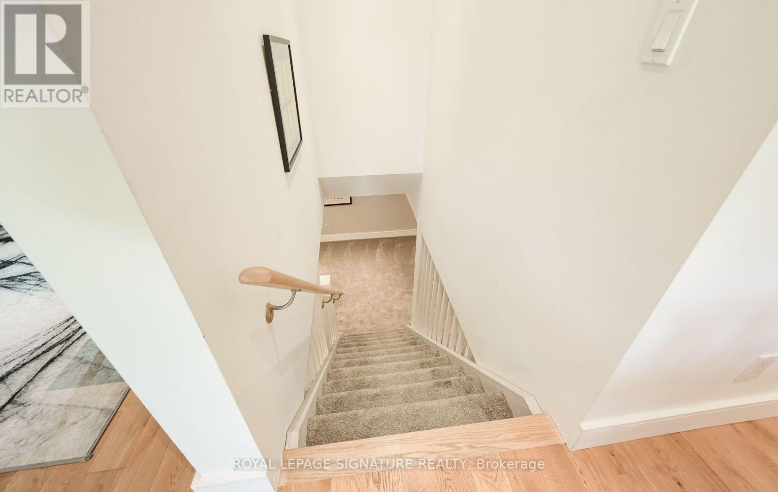 903 Johnathan Drive, Mississauga, Ontario  L4Y 1J7 - Photo 30 - W13760174