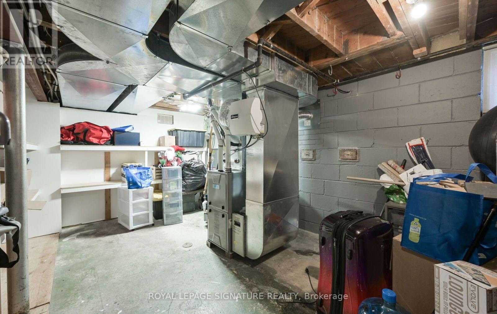 903 Johnathan Drive, Mississauga, Ontario  L4Y 1J7 - Photo 43 - W13760174