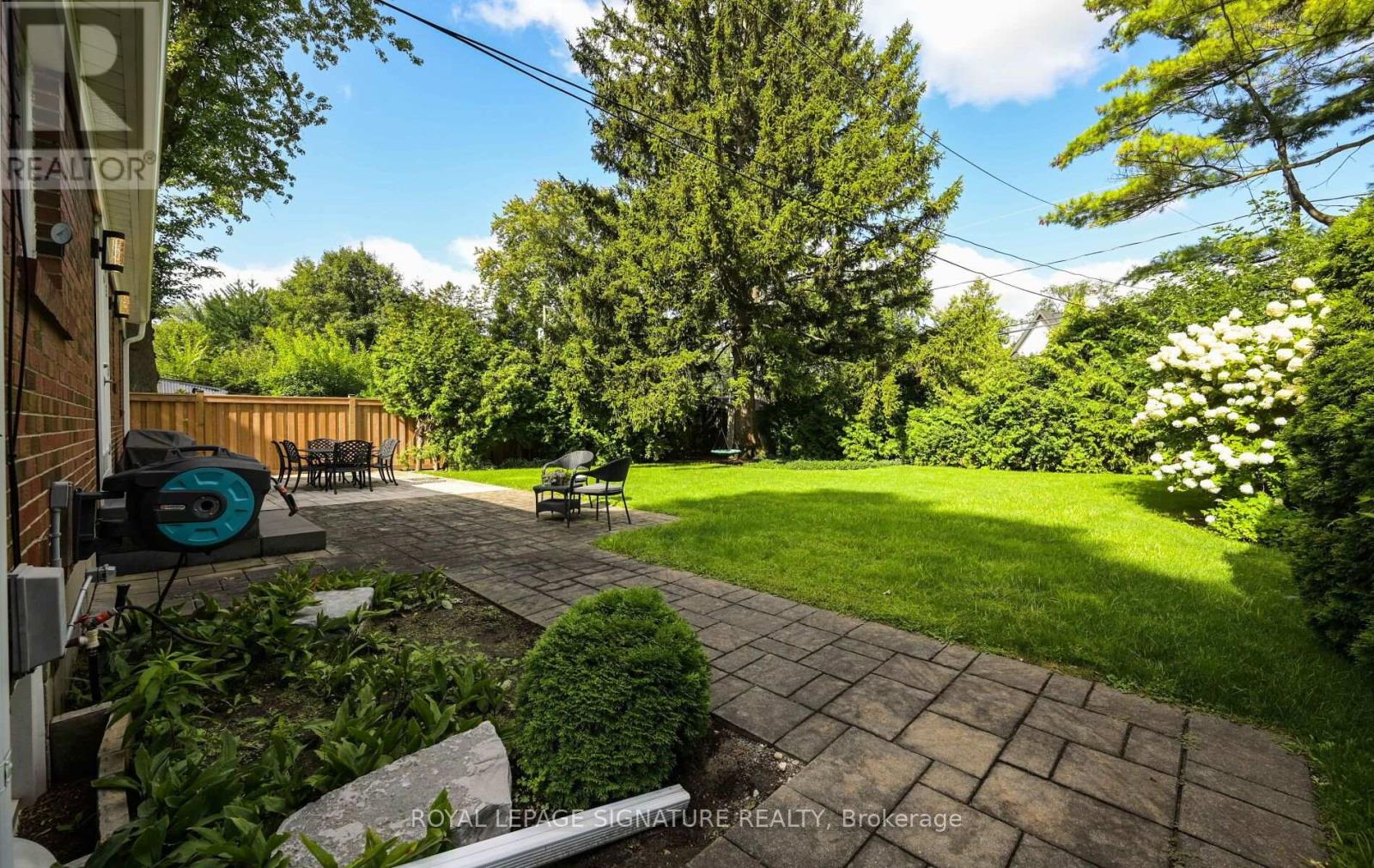 903 Johnathan Drive, Mississauga, Ontario  L4Y 1J7 - Photo 44 - W13760174